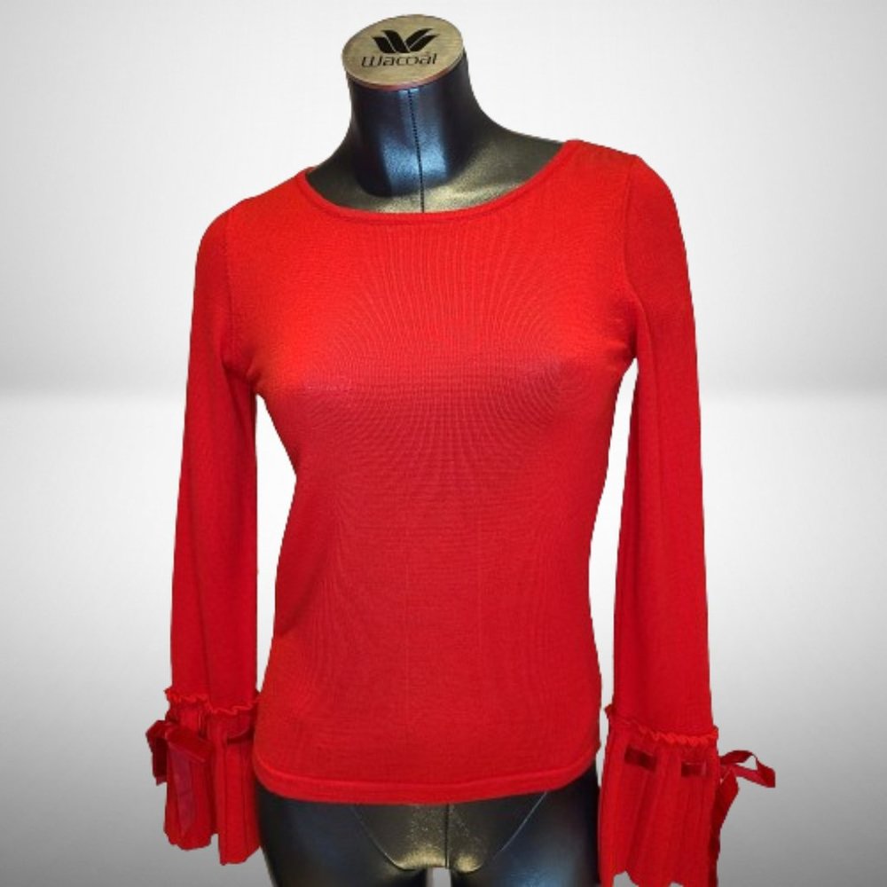 VALENTINO GARAVANI STUNNING BRIGHT RED SWEATER WITH BELL PLEATED SLEEVES - Picture 2 of 16